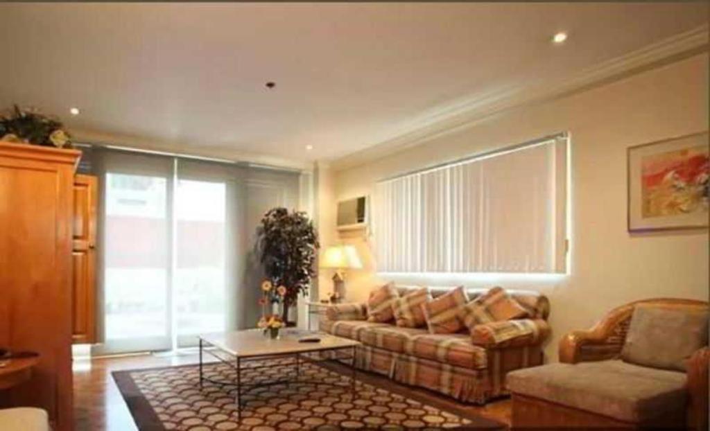 Amorsolo Mansion Hotel مانيلا المظهر الخارجي الصورة