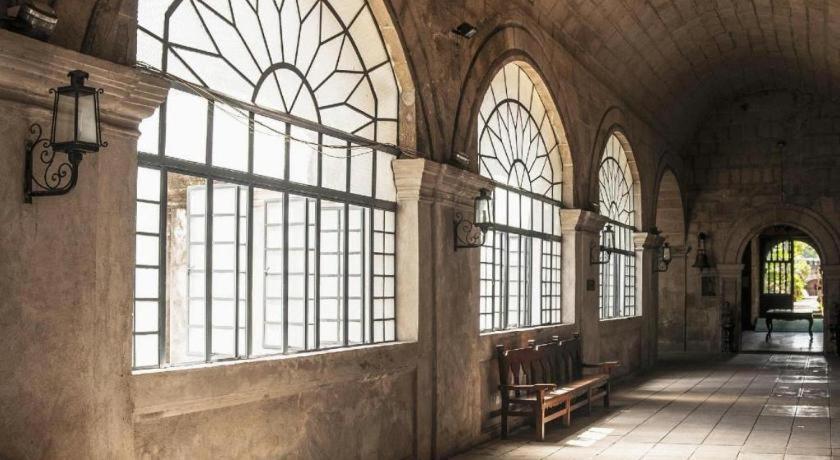 Amorsolo Mansion Hotel مانيلا المظهر الخارجي الصورة